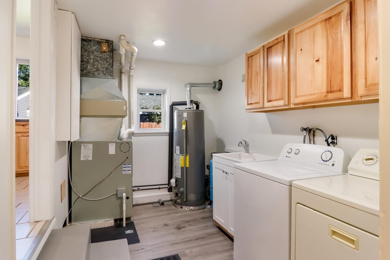 2649 Pinebrook Road Traverse City, MI 49686 - Photo 19 of 26 1905785-18.JPG