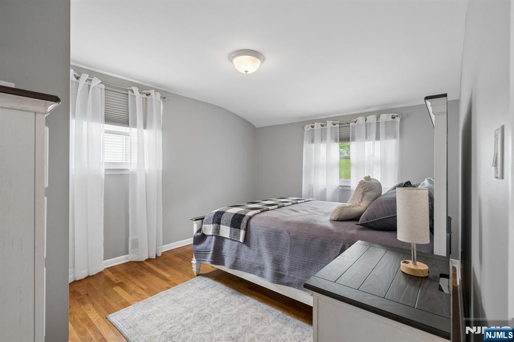 60 Edgemere Road Livingston, NJ 07039 - Photo 23 of 46