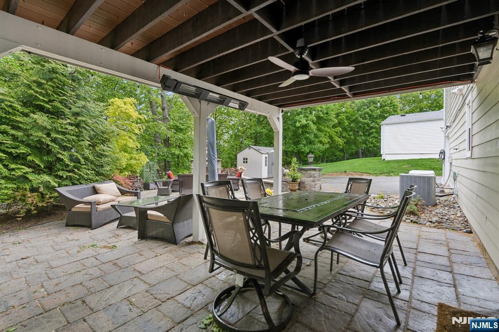 60 Edgemere Road Livingston, NJ 07039 - Photo 39 of 46