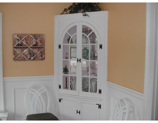 40 Garden Road Lowell, MA 01852 - Photo 3 of 5 Gallery Image 3