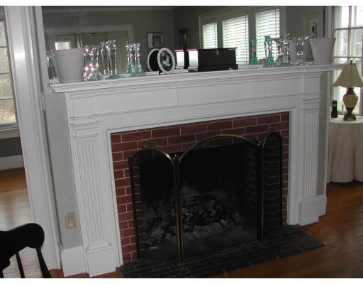 40 Garden Road Lowell, MA 01852 - Photo 4 of 5 Gallery Image 4