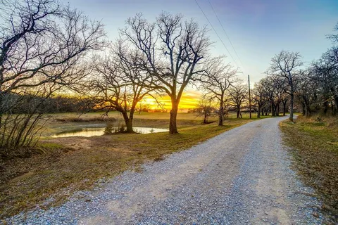 $1,450,000 | 141 County Road 4793, Boyd, TX 76023