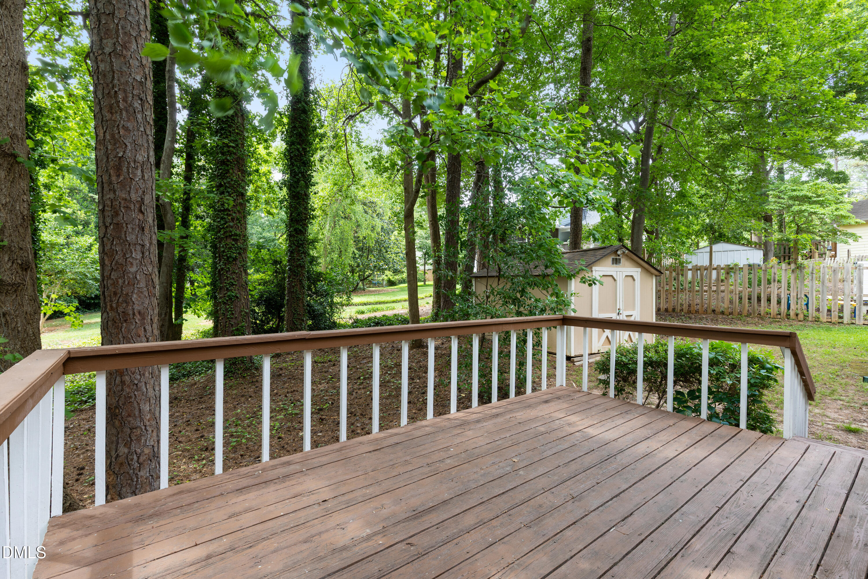 5613 Old Towne Road Raleigh, NC 27612 - Photo 25 of 33 030 (1)