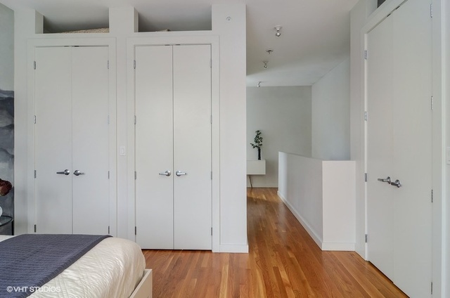2811 West Shakespeare Avenue Chicago, IL 60647 - Photo 12 of 20 a view of livingroom with hardwood floor