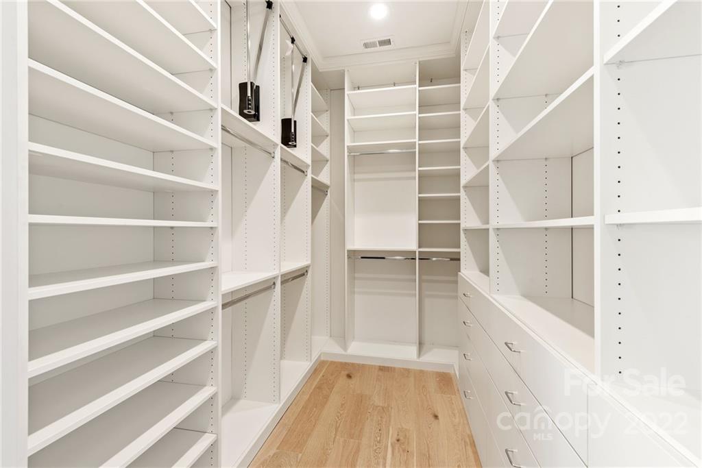 5610 Plantation Ridge Road Charlotte, NC 28214 - Photo 23 of 31 Gallery Image 23
