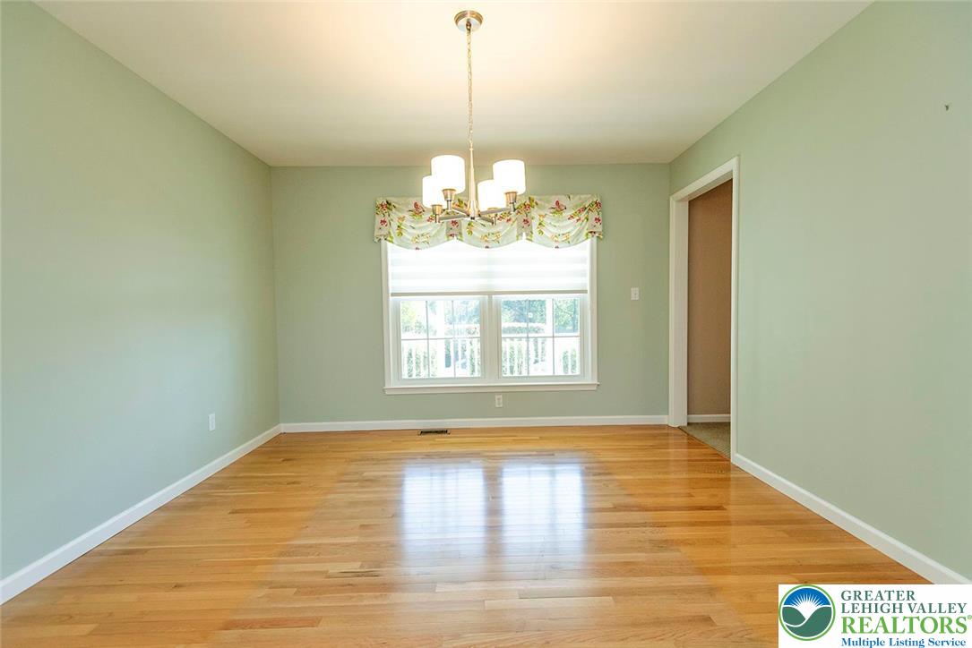 520 5 Points Richmond Road Bangor, PA 18013 - Photo 14 of 48 a view of an empty room and window