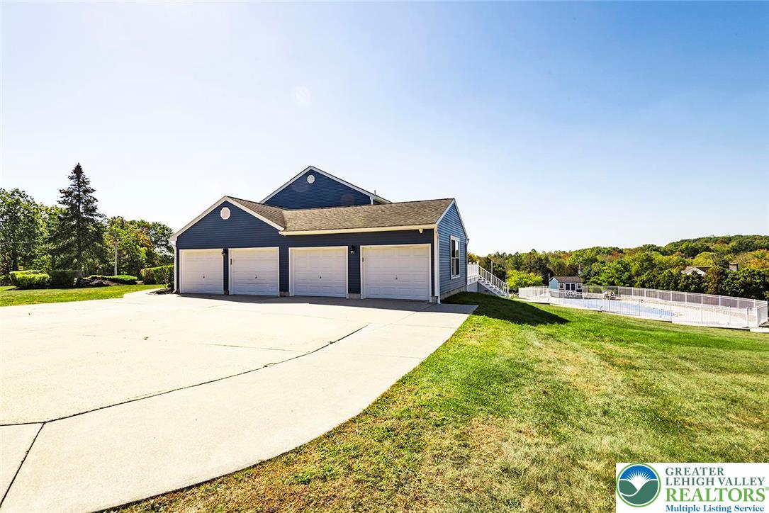 520 5 Points Richmond Road Bangor, PA 18013 - Photo 6 of 48 a house with yard in front of it