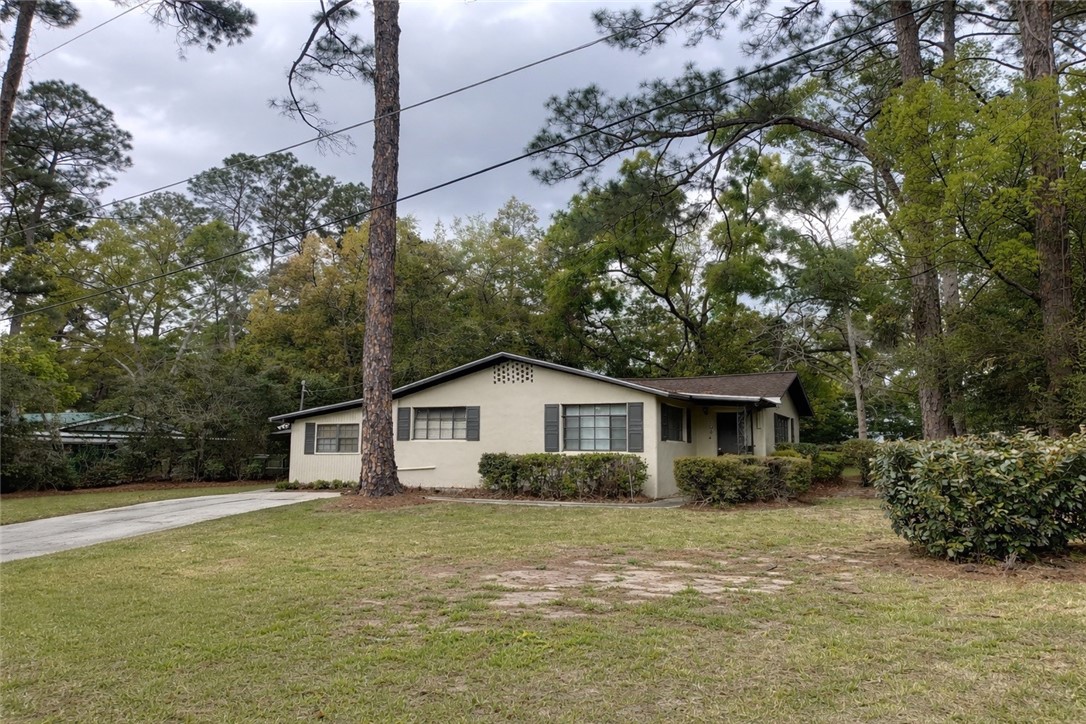 606 Poplar Street Waycross, GA 31501 - Photo 1 of 2