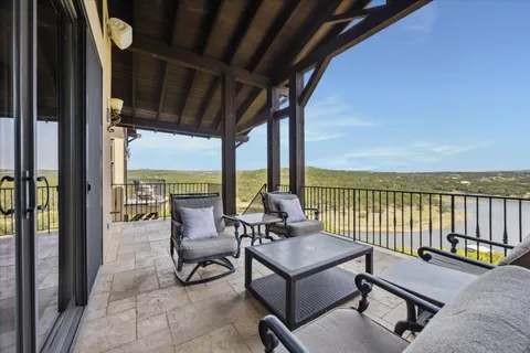 $2,095,000 | 709 Angel Light Drive, Spicewood, TX 78669
