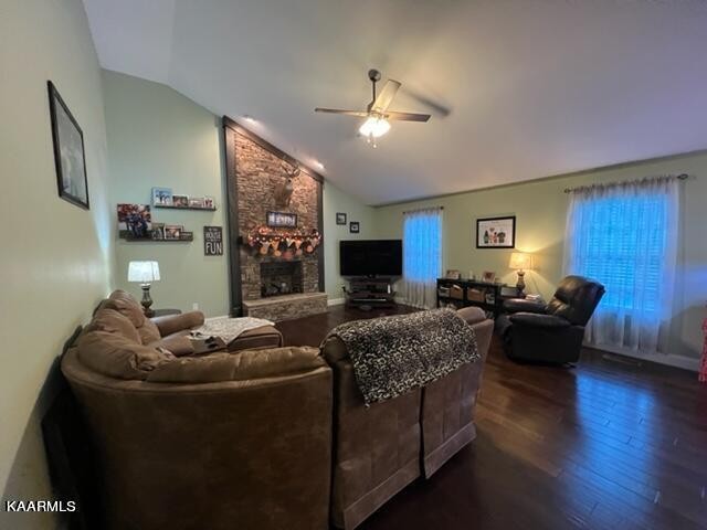 286 Hinch Mountain View Road Crossville, TN 38555 - Photo 7 of 19 Gallery Image 7