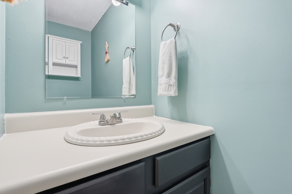 55 Littleton Road, Unit 1B Ayer, MA 01432 - Photo 11 of 24