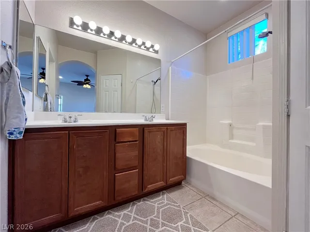 $1,850 | 9303 Gilcrease Avenue, Unit 1003, Las Vegas, NV 89149