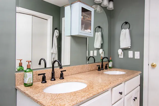 $495,000 | 172 Lawrence Circle, St. Johnsbury, VT 05819