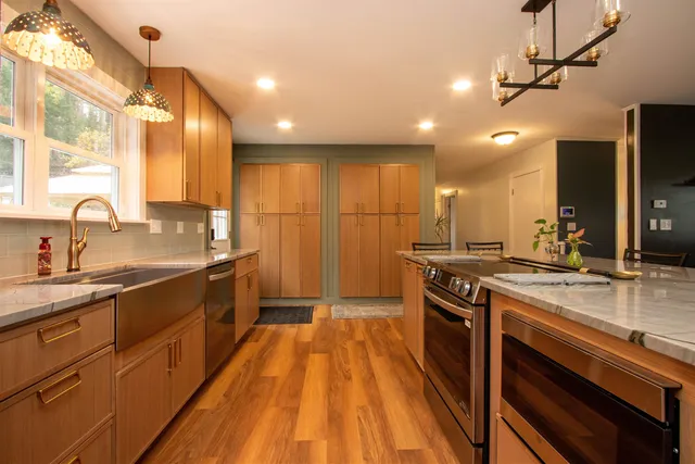 $495,000 | 172 Lawrence Circle, St. Johnsbury, VT 05819