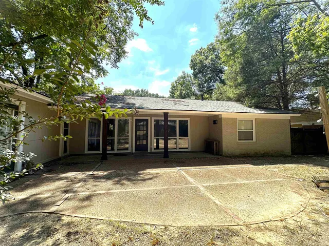 a view of a house with a outdoor space