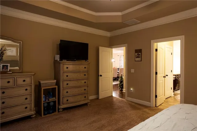 a view of a livingroom with furniture