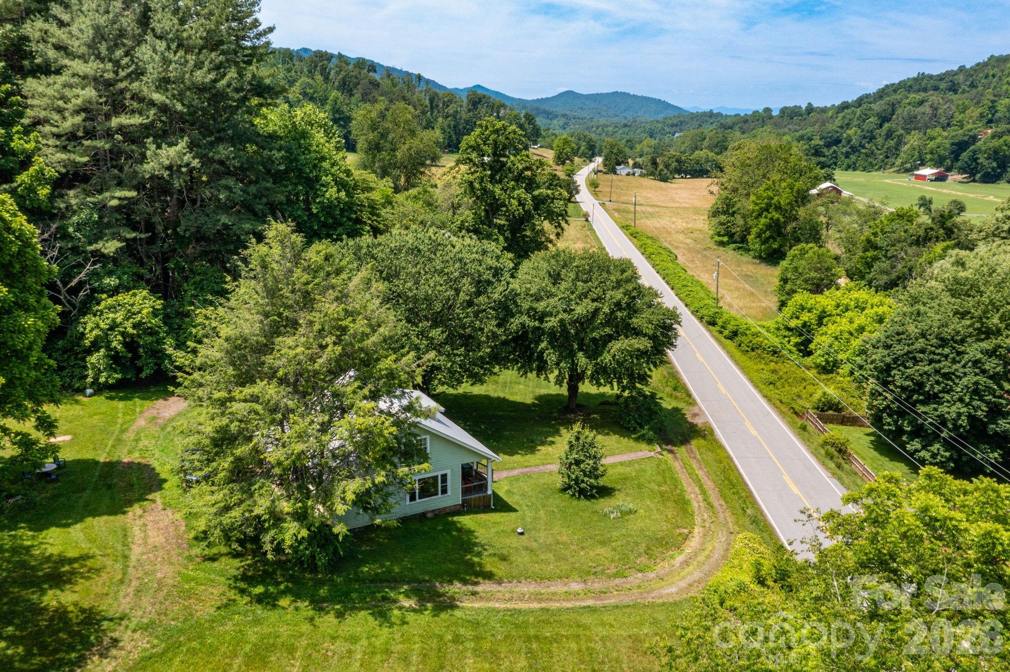 329 North Fork Road Barnardsville, NC 28709 - Photo 32 of 33