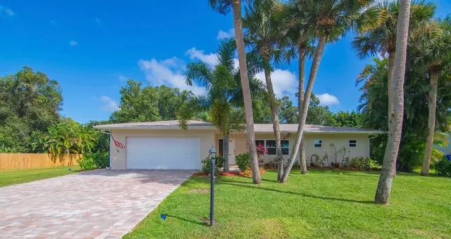 $530,000 | 1880 36th Avenue, Vero Beach, FL 32960