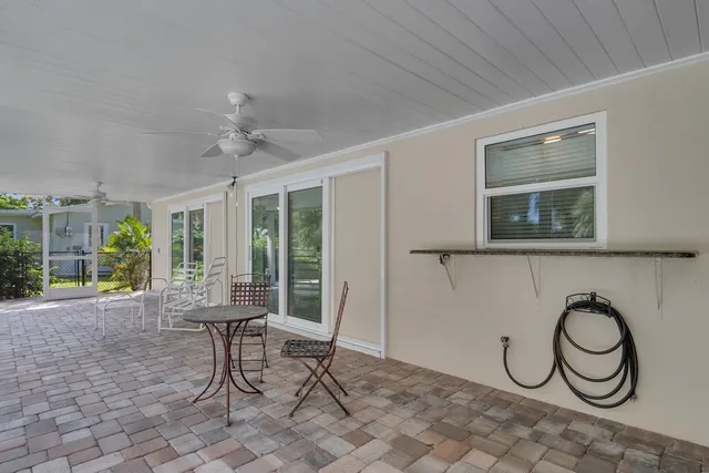 $530,000 | 1880 36th Avenue, Vero Beach, FL 32960