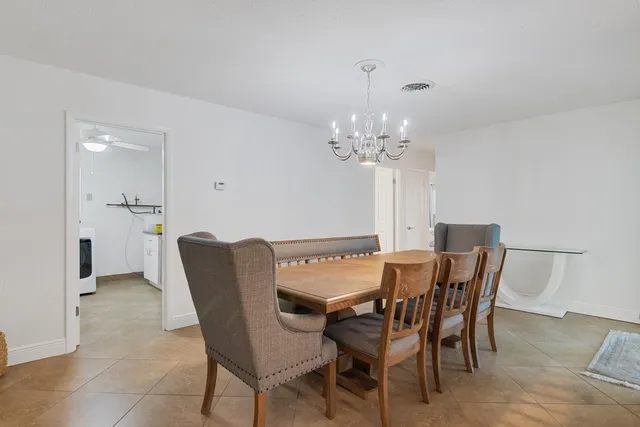 $530,000 | 1880 36th Avenue, Vero Beach, FL 32960