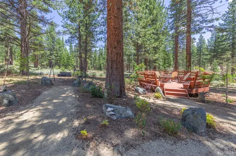 $950,000 | 1121 Sundown Trail, South Lake Tahoe, CA 96150
