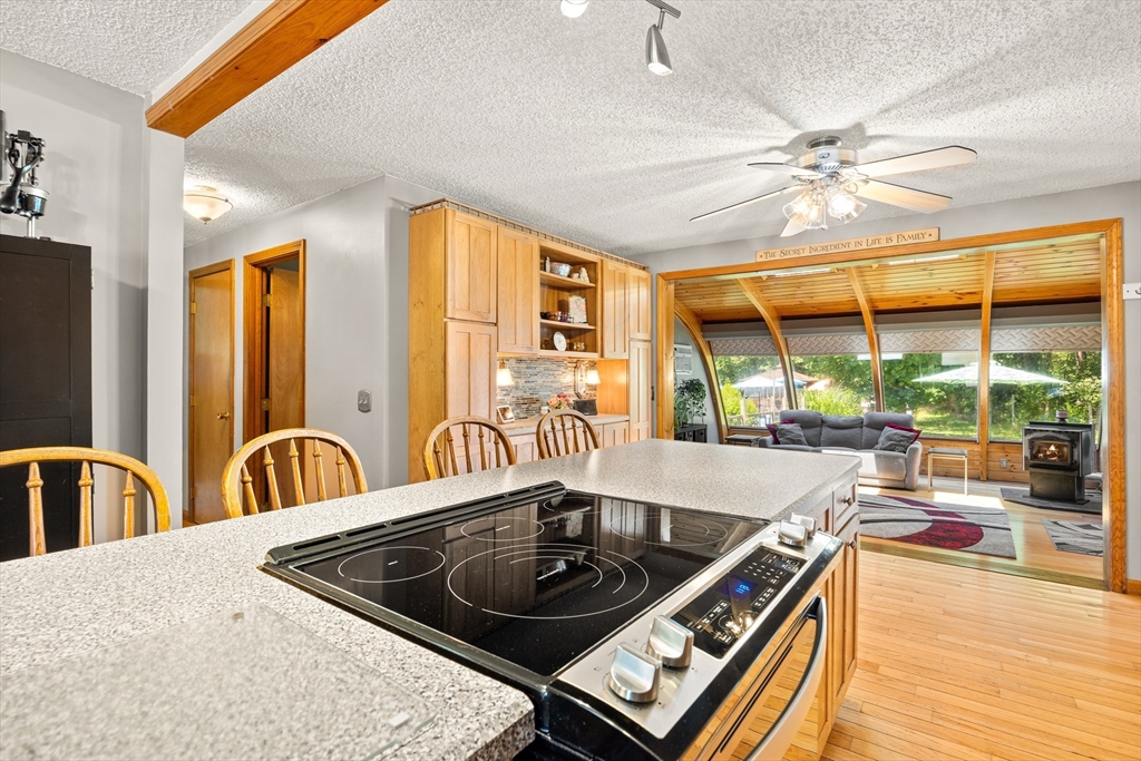 384 Michael Sears Road Belchertown, MA 01007 - Photo 14 of 32