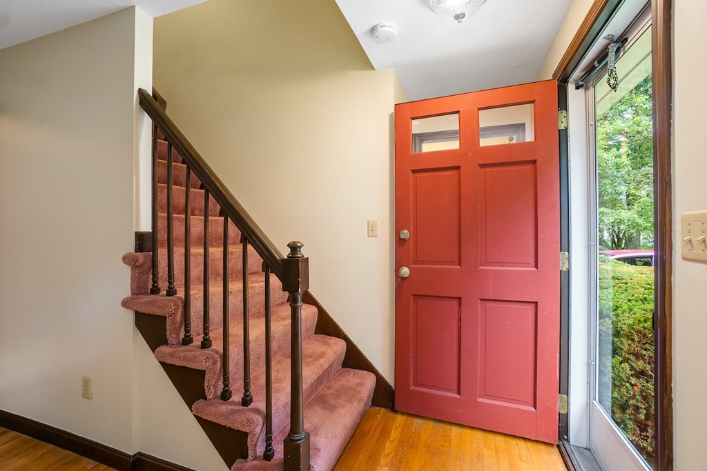 29 Newell Road Holden, MA 01520 - Photo 16 of 37 Gallery Image 16