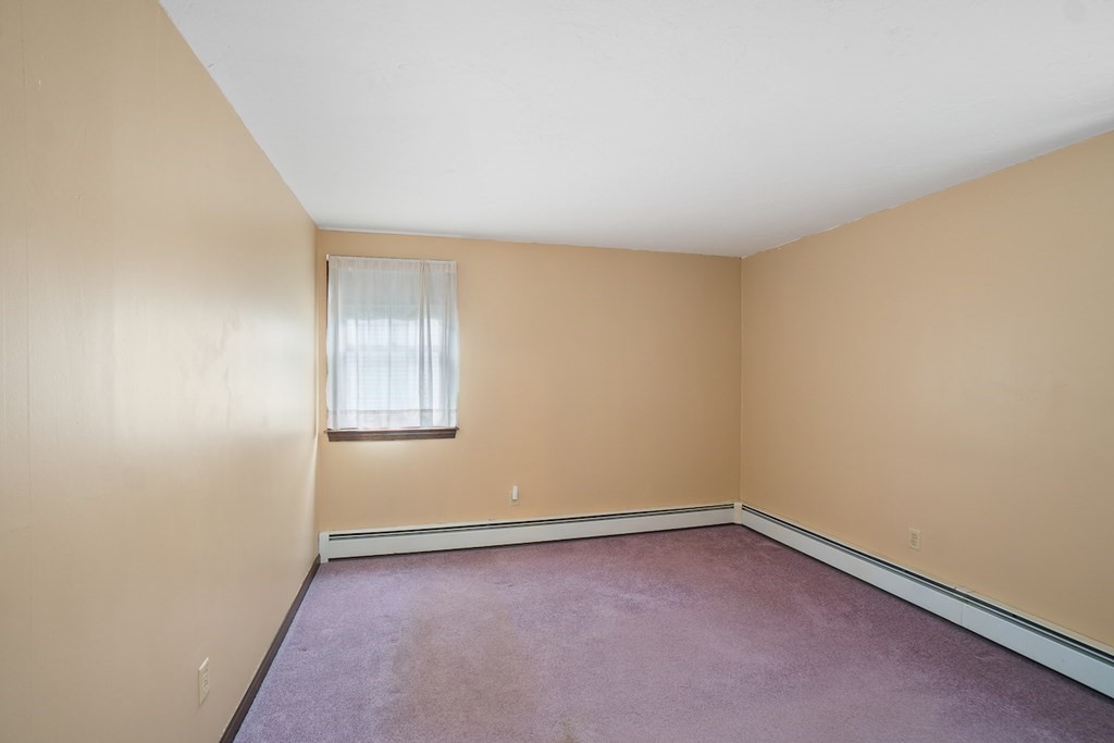 29 Newell Road Holden, MA 01520 - Photo 19 of 37 Gallery Image 19