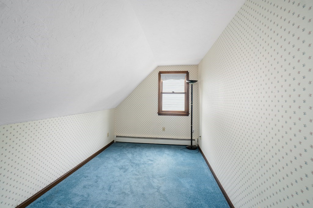 29 Newell Road Holden, MA 01520 - Photo 23 of 37 Gallery Image 23