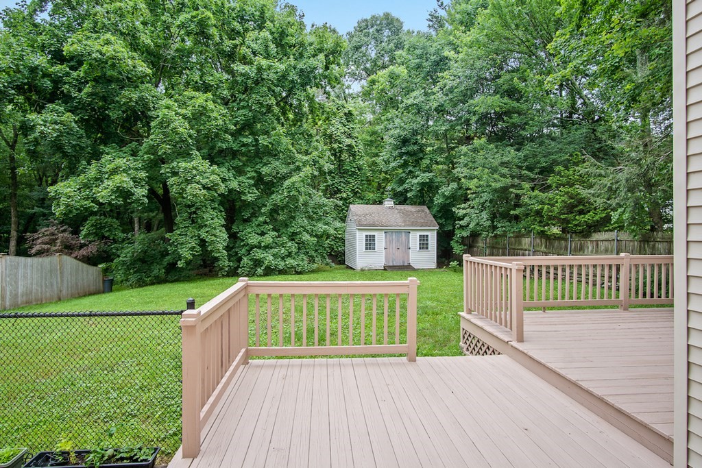 29 Newell Road Holden, MA 01520 - Photo 34 of 37 Gallery Image 34