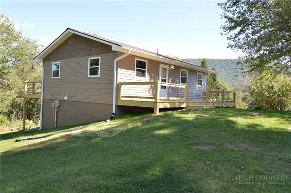 $269,000 | 53 Parkview Drive, Sparta, NC 28675