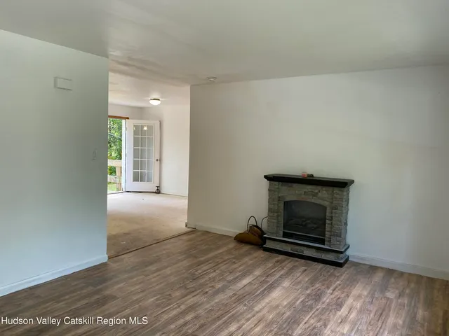 $549,900 | 83 Buffalo Road, Saugerties, NY 12477