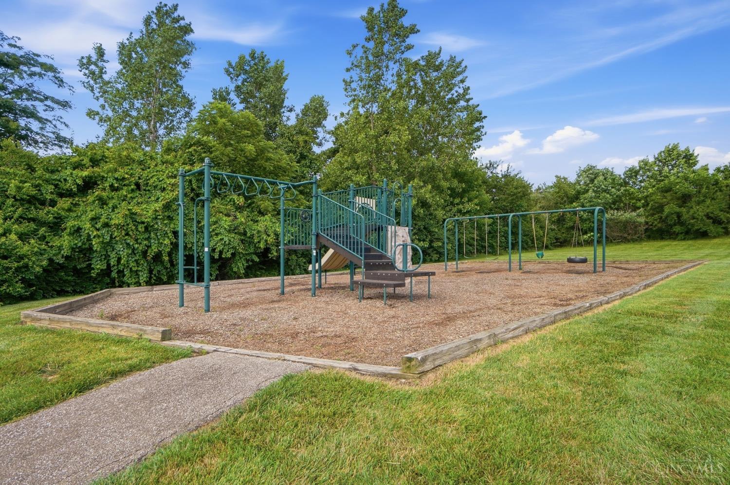 2716 Renaissance Boulevard Middletown, OH 45005 - Photo 52 of 59