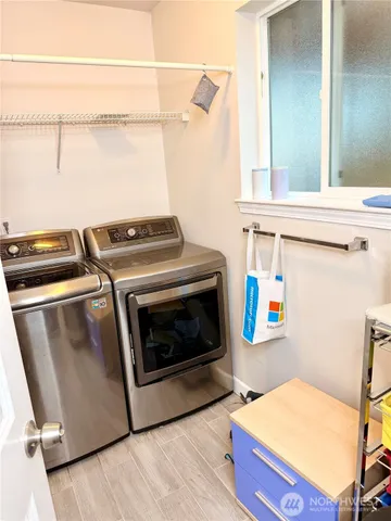 $1,111,000 | 20932 49th Avenue West, Lynnwood, WA 98036