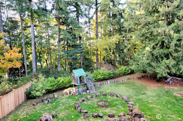 $1,111,000 | 20932 49th Avenue West, Lynnwood, WA 98036