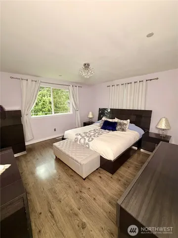 $1,111,000 | 20932 49th Avenue West, Lynnwood, WA 98036