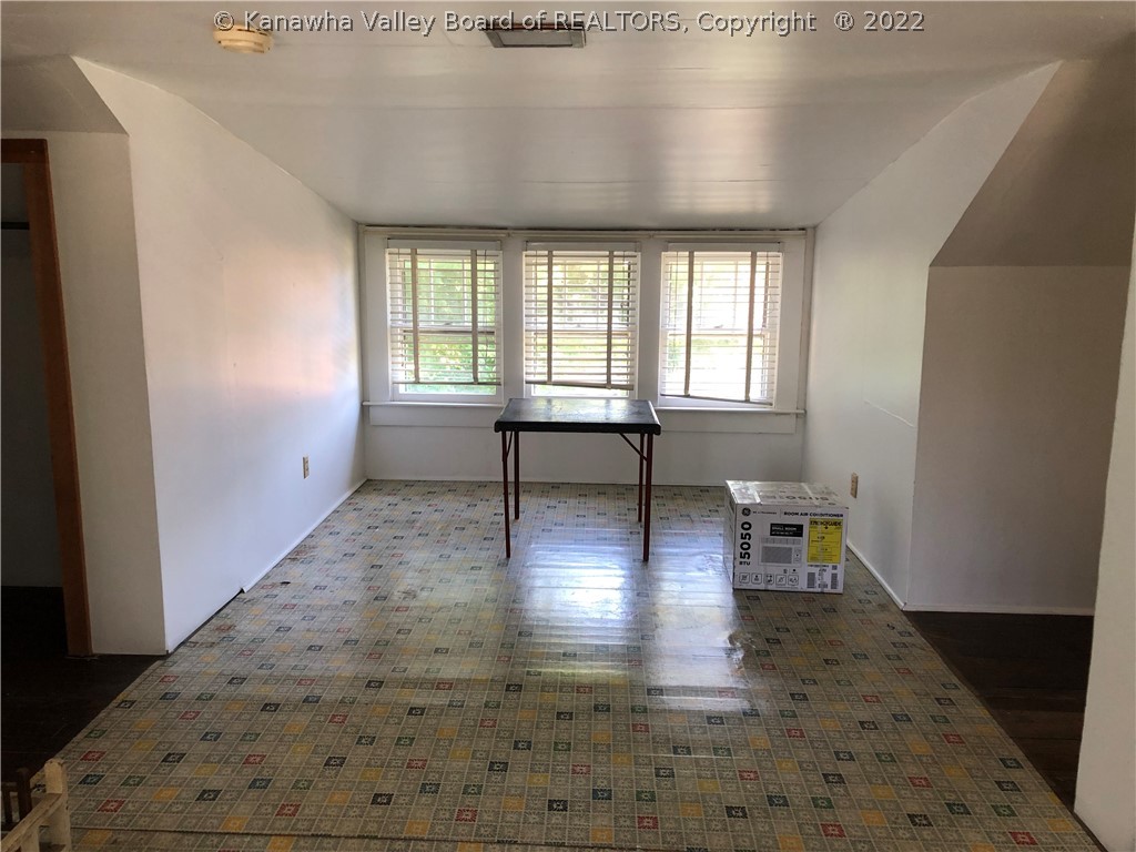 942 Sandhill Road Point Pleasant, WV 25550 - Photo 31 of 41 Gallery Image 31