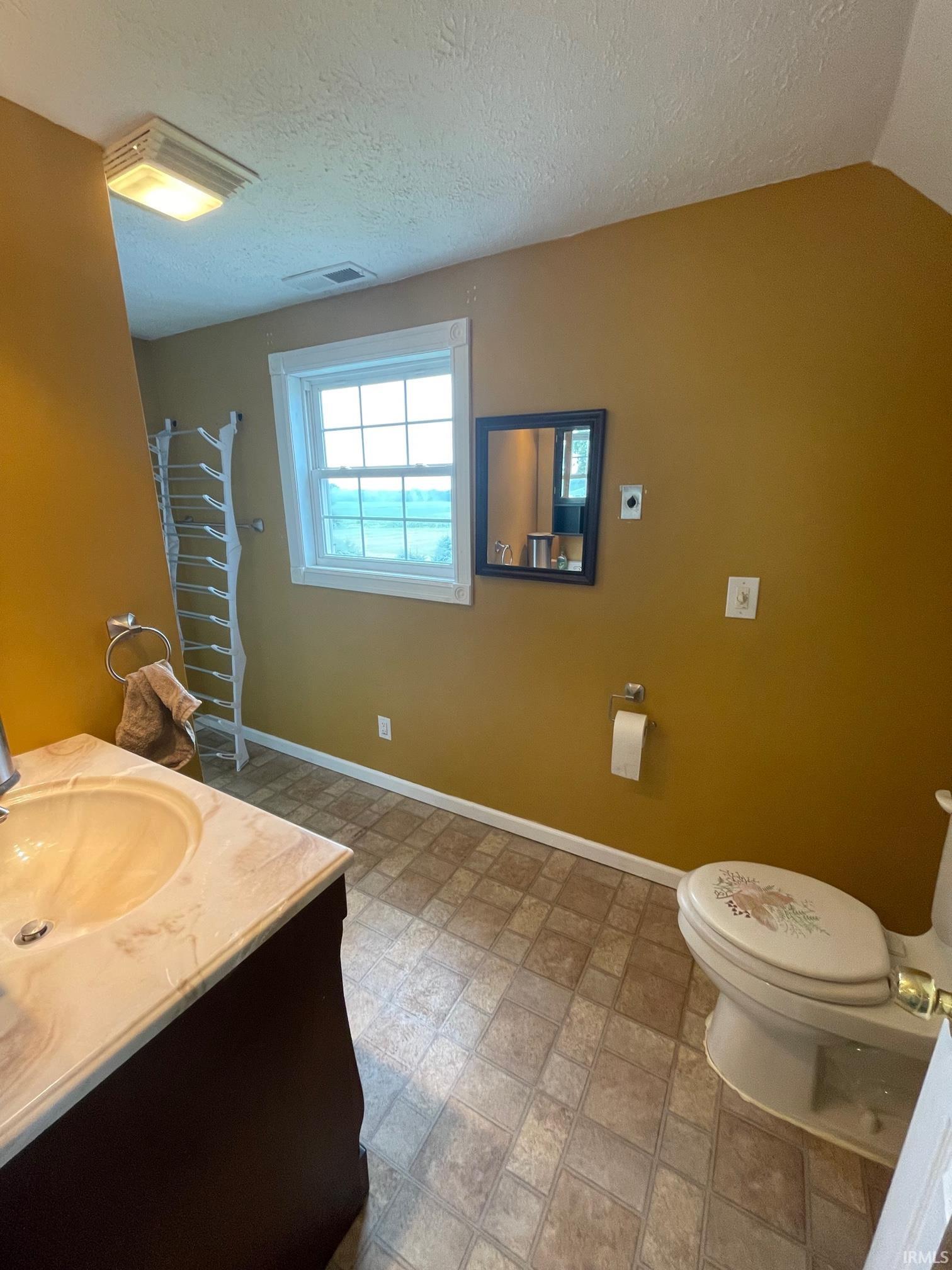 2772 West 200 North Rochester, IN 46975 - Photo 12 of 18