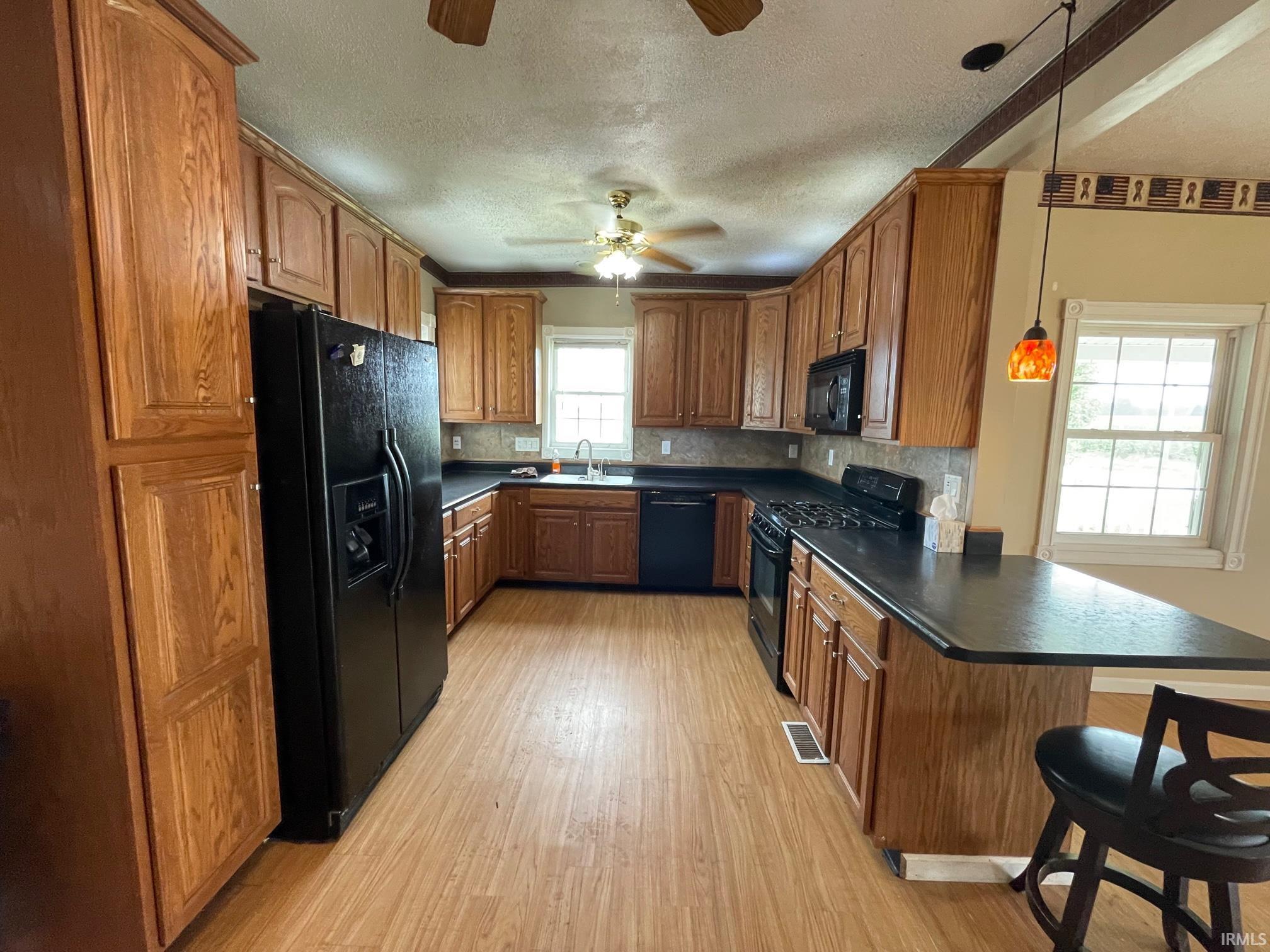 2772 West 200 North Rochester, IN 46975 - Photo 3 of 18