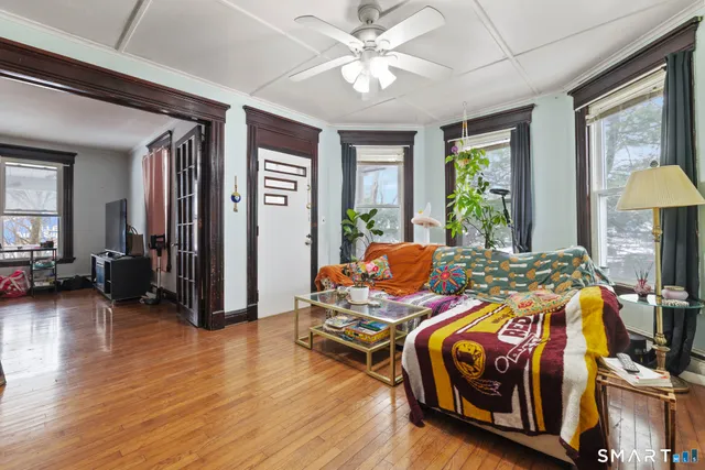 $600,000 | 700 Main Street, Southington, CT 06479