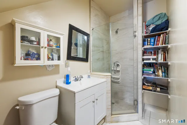 $600,000 | 700 Main Street, Southington, CT 06479