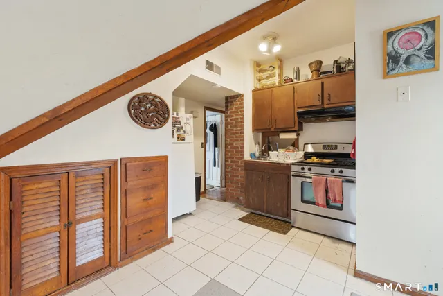 $600,000 | 700 Main Street, Southington, CT 06479