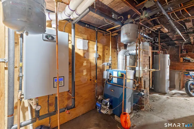 $600,000 | 700 Main Street, Southington, CT 06479