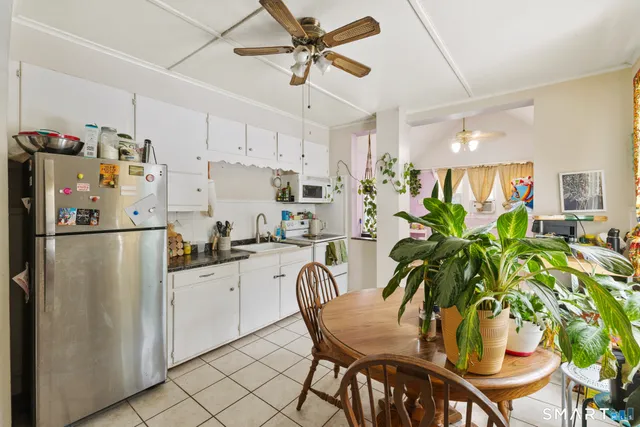 $600,000 | 700 Main Street, Southington, CT 06479