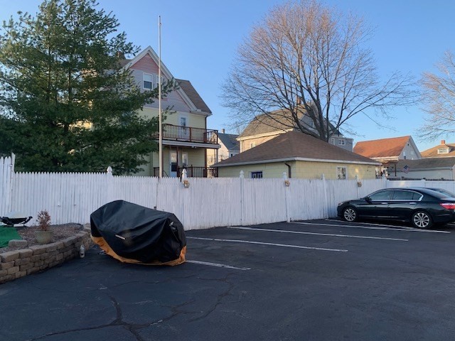 23 Branch Street, Unit 4 Quincy, MA 02169 - Photo 2 of 8