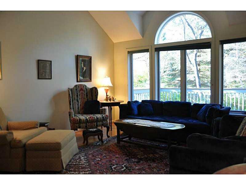 148 Bluff Road, Unit 26 Yarmouth, ME 04096 - Photo 8 of 19 Living Room.