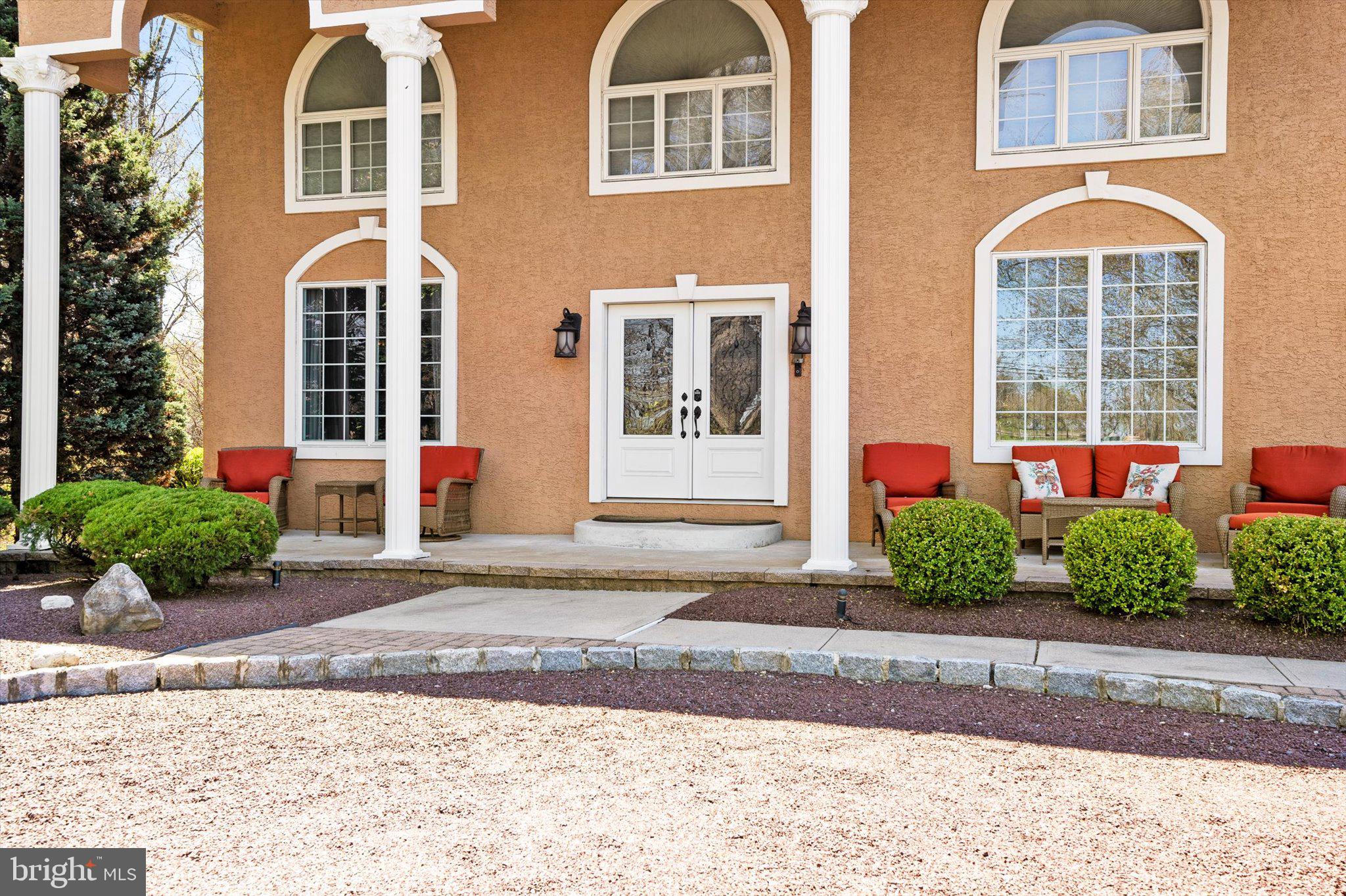 360 Gordon Road Robbinsville, NJ 08691 - Photo 8 of 99 Gallery Image 8