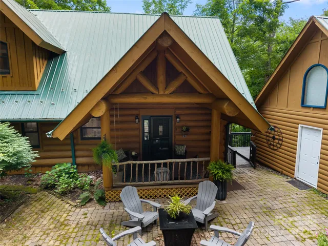 $725,000 | 205 Chestnut Villiage, Mars Hill, NC 28754