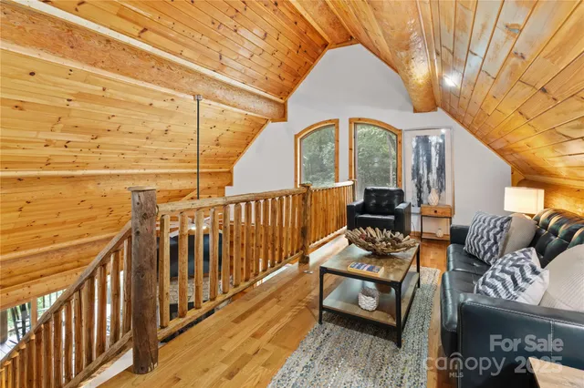 $725,000 | 205 Chestnut Villiage, Mars Hill, NC 28754