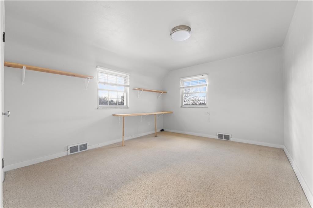 4738 Baptist Road Pittsburgh, PA 15227 - Photo 25 of 37 Gallery Image 25